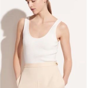 Vince scoop neck ribbed bodysuit white size Large
